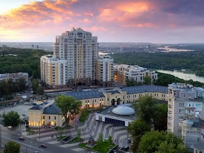 квартира за адресою Київ, Грушевського Михайла вул., 9а