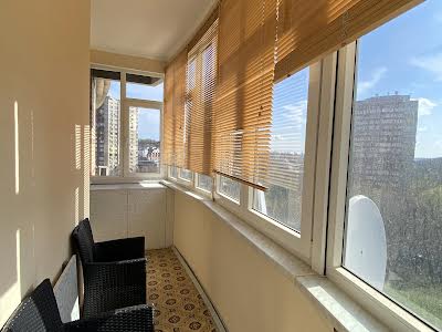 квартира за адресою Старонаводницька вул., 6Б