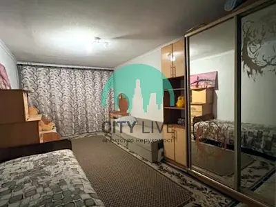 квартира за адресою Сухомлинського вул., 4