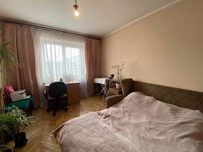 квартира за адресою Івана Миколайчука вул., 11