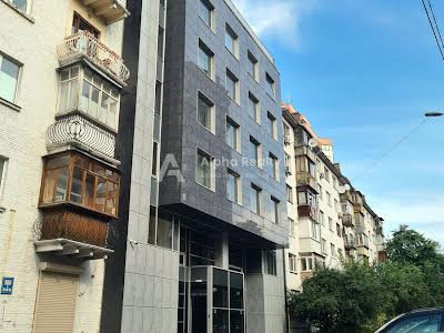 комерційна за адресою Степана Ковніра вул. (Ластовського), 5
