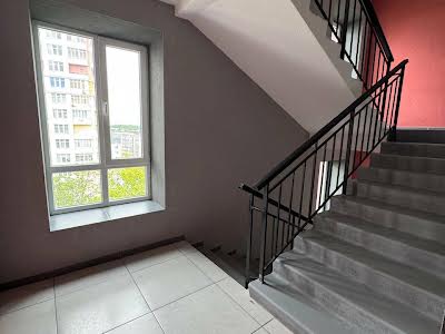 квартира по адресу Миколи Сингаївського ул. (Ново-Оскольская), 8-К