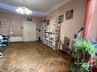 квартира за адресою Івана Франка вул., 65
