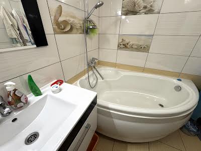 квартира по адресу Миколаївська, 13