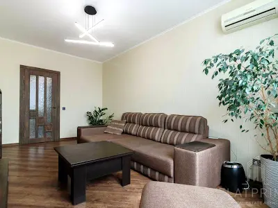 квартира за адресою Урлівська вул., 23-А