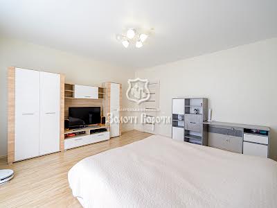 квартира за адресою Драгоманова вул., 2б
