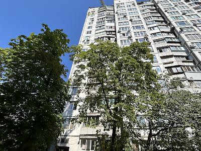 квартира за адресою Миколи Ушакова вул., 4