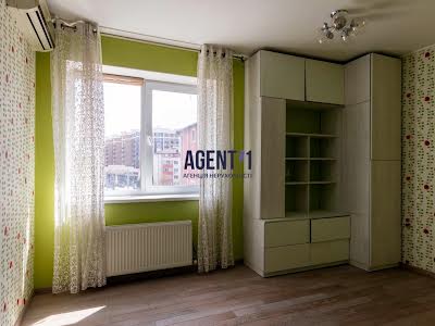 квартира за адресою Волошкова вул., 74