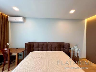 квартира за адресою Салютна вул., 2к22