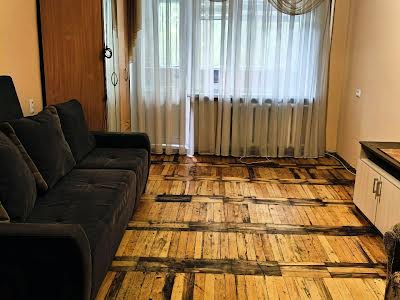 квартира по адресу Рабочая ул., 75