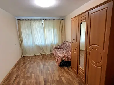 квартира за адресою Зодчих вул., 64