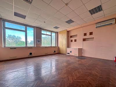 коммерческая по адресу Заводская, 3