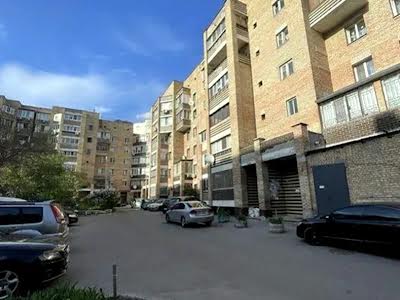 квартира по адресу Оболонская ул., 47