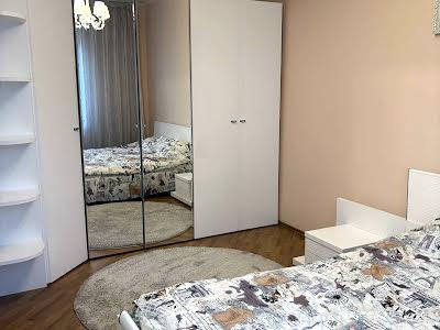 квартира по адресу Героев УПА ул., 15