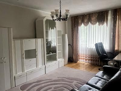 квартира по адресу Митрополита Андрея Шептицкого ул. (Анатолія Луначарського), 1/2