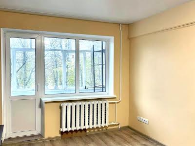 квартира за адресою Степана Бандери просп., 70