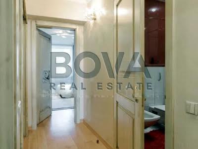 квартира за адресою Кропивницького вул., 8