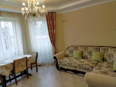 квартира за адресою Чорновала, 91