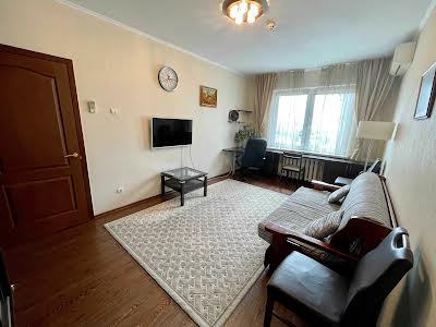 квартира за адресою Григоренка Петра просп., 16