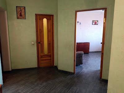 квартира за адресою Паркова вул., 77/1