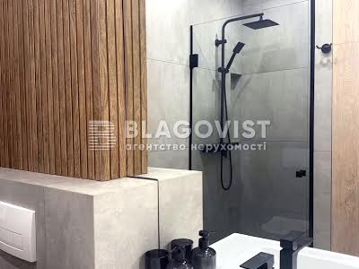 квартира за адресою Салютна вул., 2к8