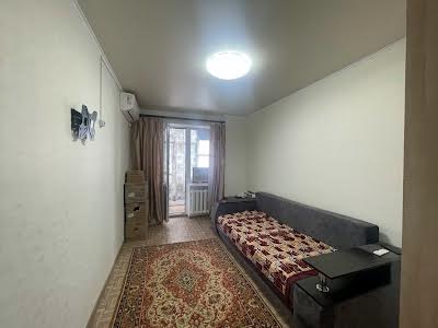 квартира по адресу Космонавтов ул., 142