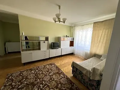 квартира за адресою Сергія Берегового вул. (Мартиросяна), 26