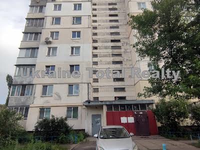 квартира за адресою Приозерна вул., 8