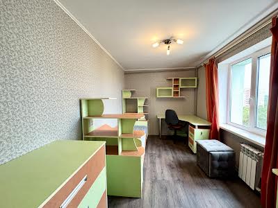 квартира за адресою Данила Галицького вул. (Будьонного), 71