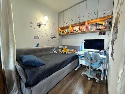 квартира за адресою Радистів вул., 34-Б