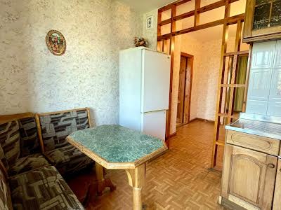 квартира за адресою Київ, Якуба Коласа вул., 4-Б