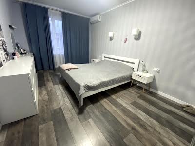 будинок за адресою Щаслива, 3