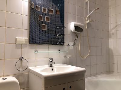 квартира за адресою Бульварно-Кудрявська вул. (Воровського), 38