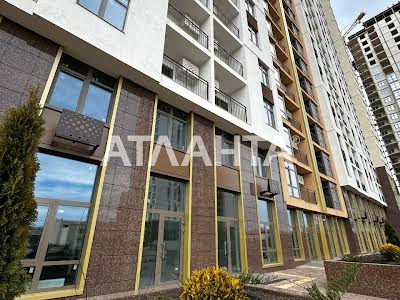 квартира за адресою Краснова вул., 3