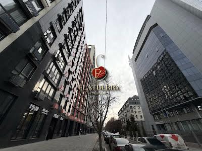 квартира за адресою Шолуденка вул., 32
