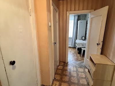 квартира за адресою Будівельників вул., 5
