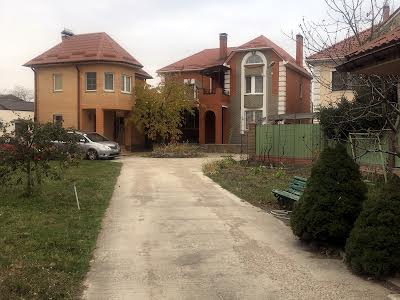 будинок за адресою Дніпровська