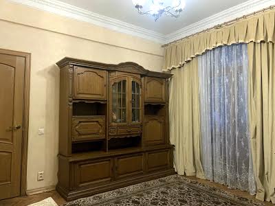 квартира за адресою Голосіївський просп. (40-річчя Жовтня), 92