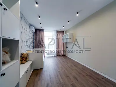 квартира за адресою Науки просп., 58Б