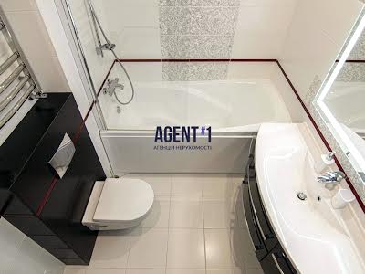 квартира за адресою Миру вул., 11А