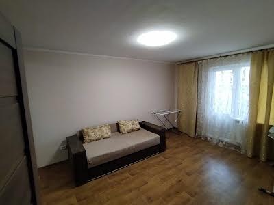 квартира за адресою Ревуцького вул., 54