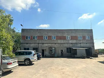 коммерческая по адресу Вокзальна, 20
