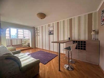 квартира за адресою Петра Григоренка просп., 21