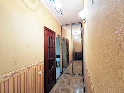 квартира за адресою Джона Маккейна вул. (Івана Кудрі), 10