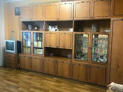 кімната за адресою Прирічна вул., 37