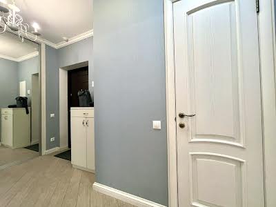 квартира за адресою Миколи Бажана просп., 1б