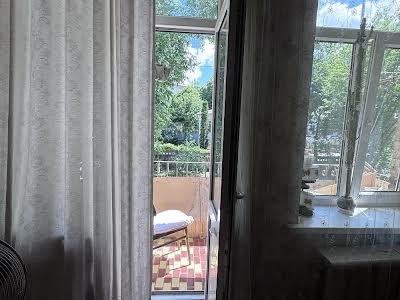 квартира за адресою Зоологічна вул., 6