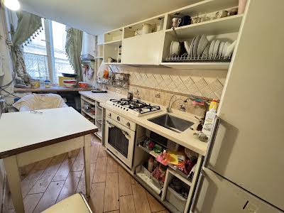 квартира за адресою Пастера вул., 19