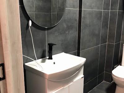 квартира за адресою Метрологічна вул., 7-Б