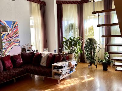 квартира по адресу Трилёвского ул., 25